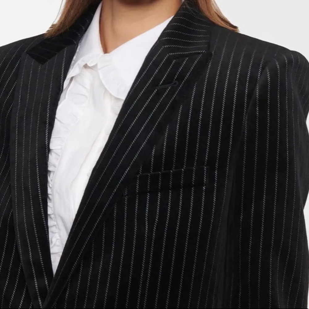 H&M Black Striped Velvet Blazer in Size 4